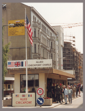 Alliierten-Grenzübergang Checkpoint Charlie